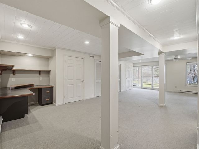 770 Salisbury St 424, Worcester, MA 01609