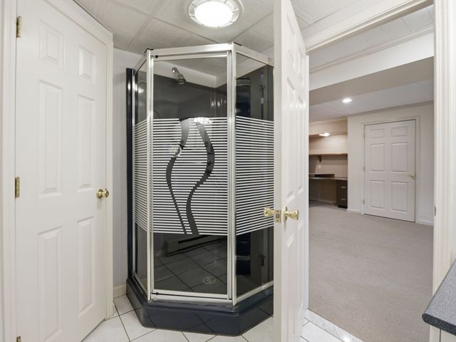 770 Salisbury St 424, Worcester, MA 01609