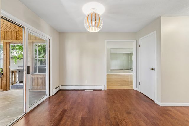 2310 Stanton Avenue, Des Moines, IA 50321