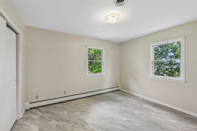2310 Stanton Avenue, Des Moines, IA 50321