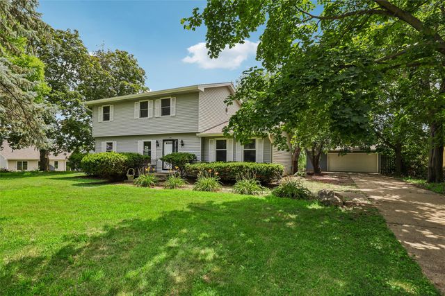 2310 Stanton Avenue, Des Moines, IA 50321