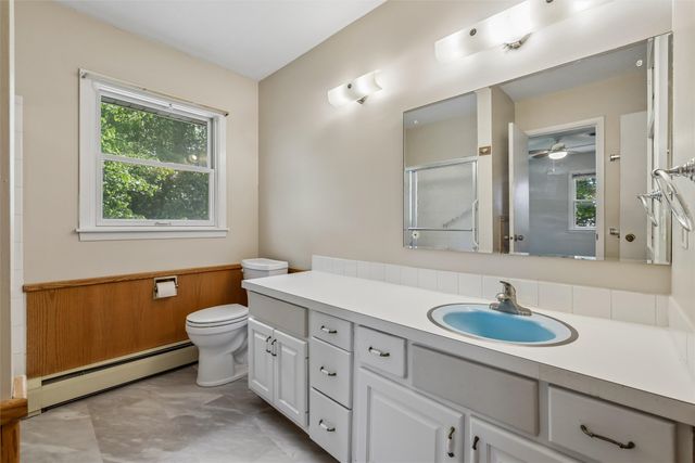 2310 Stanton Avenue, Des Moines, IA 50321