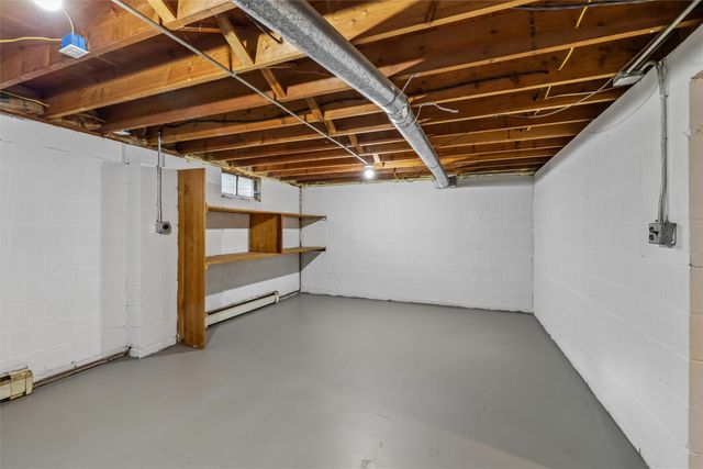 2310 Stanton Avenue, Des Moines, IA 50321