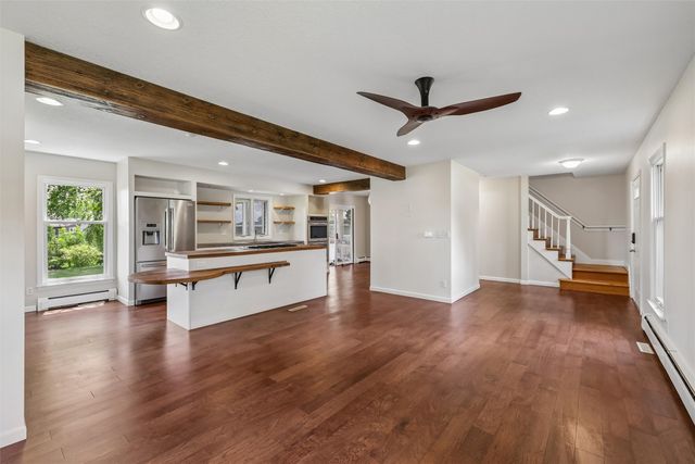 2310 Stanton Avenue, Des Moines, IA 50321