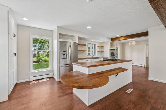 2310 Stanton Avenue, Des Moines, IA 50321