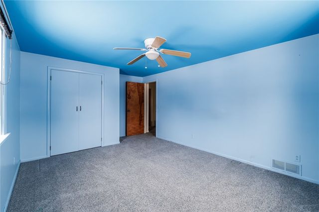 152 Pepperidge Drive, Greece, NY 14626