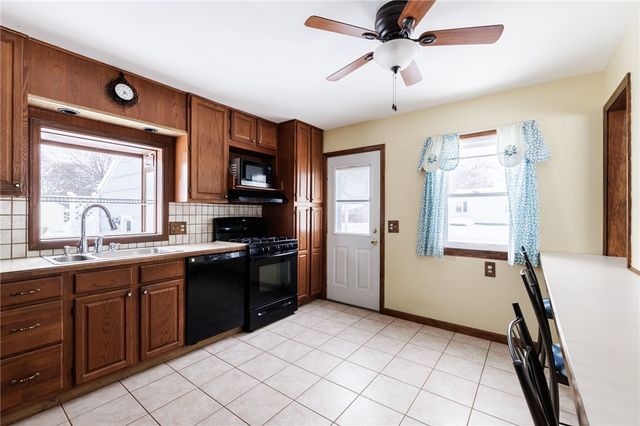 152 Pepperidge Drive, Greece, NY 14626