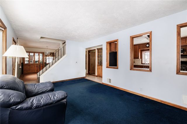 152 Pepperidge Drive, Greece, NY 14626