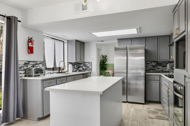 1301 N Trail Drive, Carrollton, TX 75006