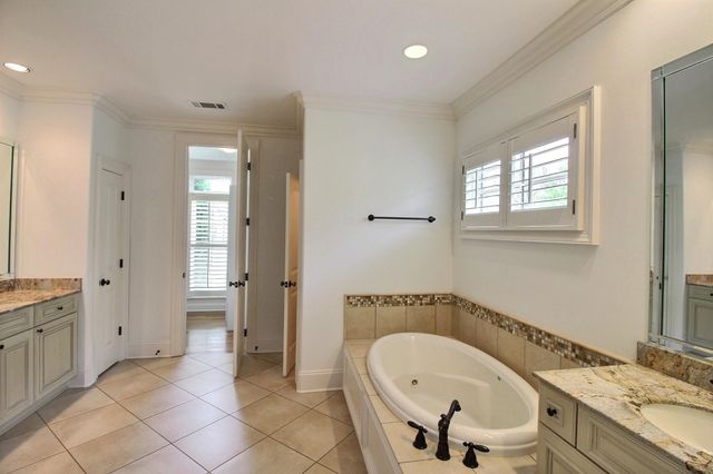 12530 MISS DYLAN CV, Collierville, TN 38017