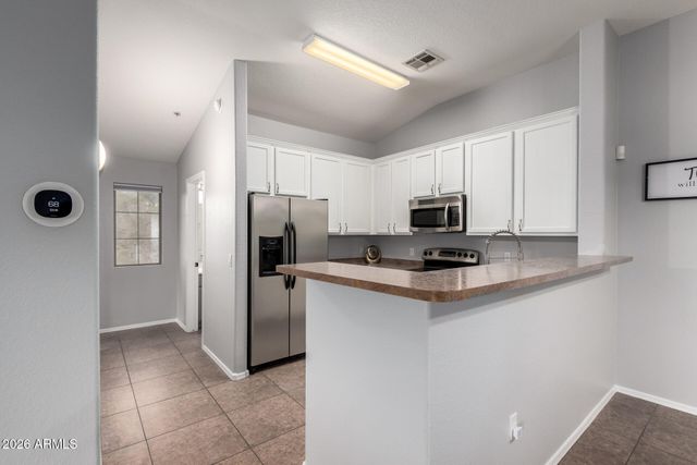 462 N 168TH Lane, Goodyear, AZ 85338