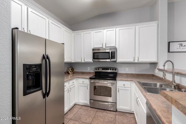 462 N 168TH Lane, Goodyear, AZ 85338