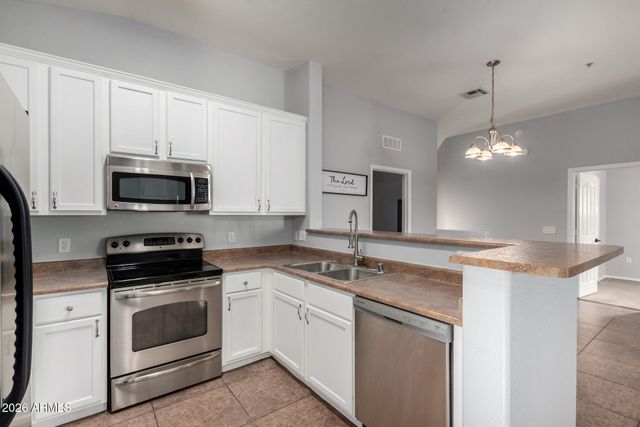 462 N 168TH Lane, Goodyear, AZ 85338