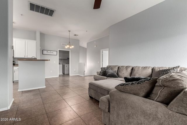 462 N 168TH Lane, Goodyear, AZ 85338