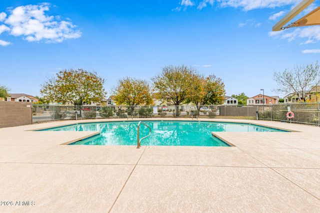 462 N 168TH Lane, Goodyear, AZ 85338