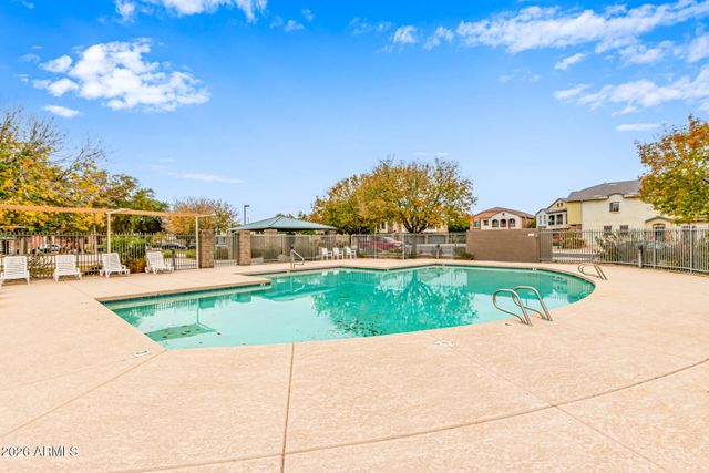 462 N 168TH Lane, Goodyear, AZ 85338