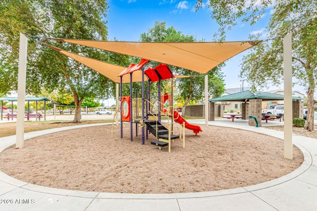 462 N 168TH Lane, Goodyear, AZ 85338