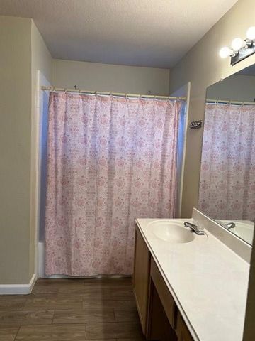 10451 N Fallen Bough Drive, Houston, TX 77041