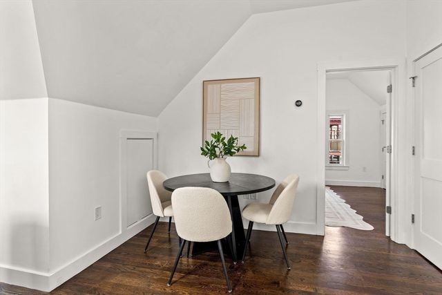 9 Upham Ave 3, Boston, MA 02125