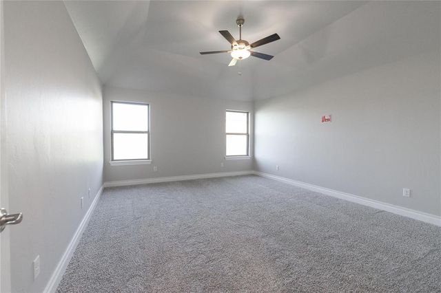 5800 Lantana Lane, Edmond, OK 73034