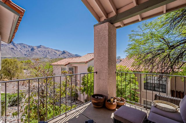 6490 N Tierra de las Catalinas Apt 94, Tucson, AZ 85718