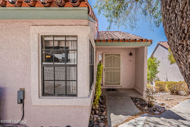 6490 N Tierra de las Catalinas Apt 94, Tucson, AZ 85718