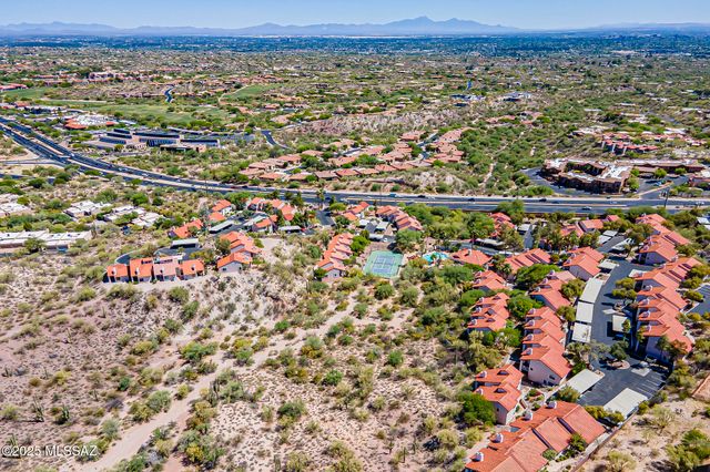 6490 N Tierra de las Catalinas Apt 94, Tucson, AZ 85718