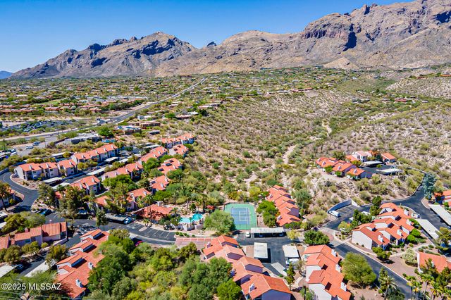 6490 N Tierra de las Catalinas Apt 94, Tucson, AZ 85718