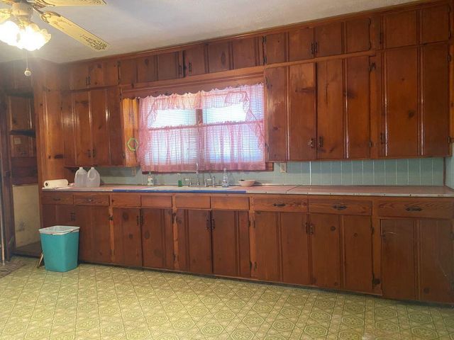 1021 Goodwin St, Vinton, LA 70668