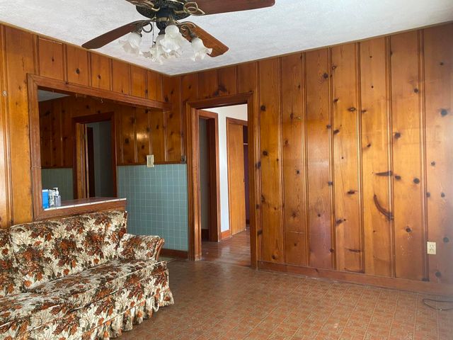 1021 Goodwin St, Vinton, LA 70668