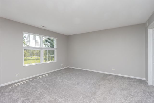 2521 Evergreen Circle, Mchenry, IL 60050