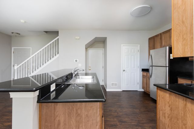 2521 Evergreen Circle, Mchenry, IL 60050