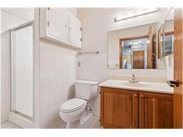 1425 W 28th Street 223, Minneapolis, MN 55408