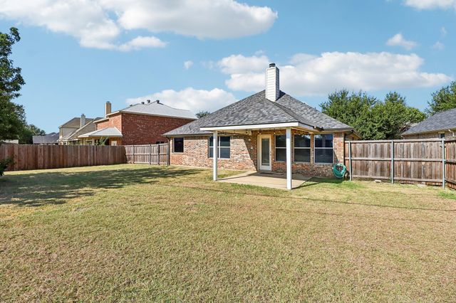 7717 Decoy Drive, Arlington, TX 76002