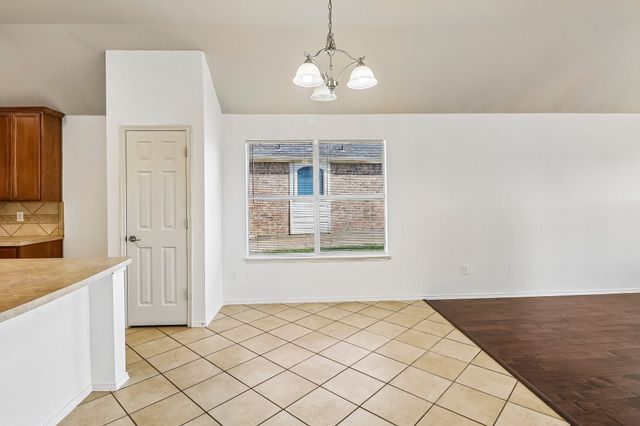 7717 Decoy Drive, Arlington, TX 76002