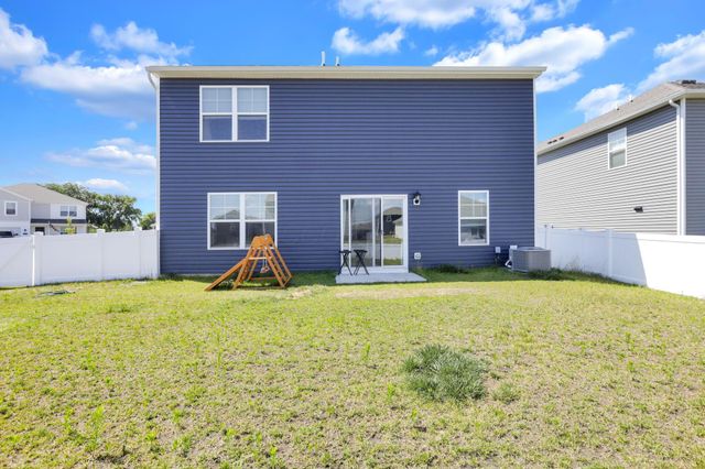 33 Cider Mill Drive, Ashville, OH 43103