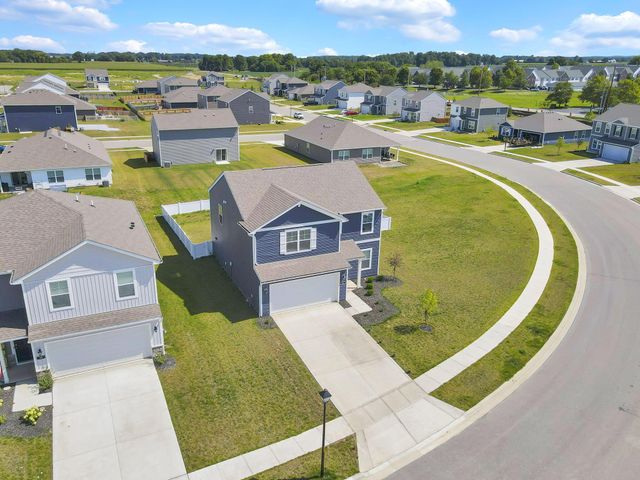 33 Cider Mill Drive, Ashville, OH 43103