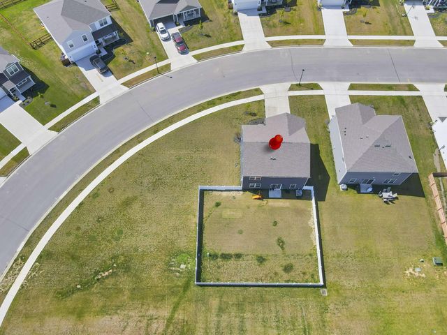 33 Cider Mill Drive, Ashville, OH 43103