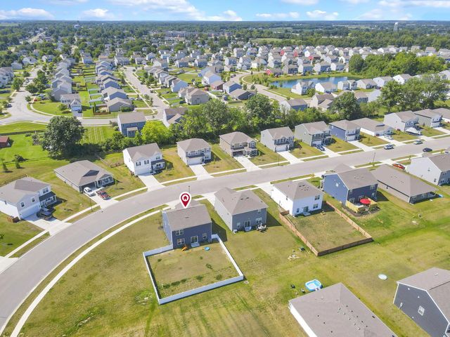 33 Cider Mill Drive, Ashville, OH 43103