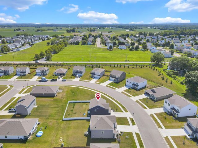 33 Cider Mill Drive, Ashville, OH 43103