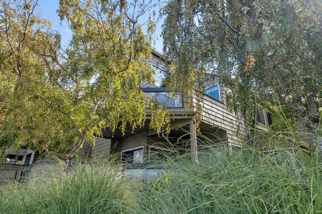 1016 Shoreline Drive, San Mateo, CA 94404