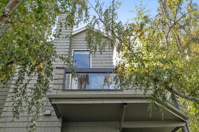 1016 Shoreline Drive, San Mateo, CA 94404