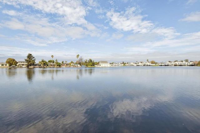 1016 Shoreline Drive, San Mateo, CA 94404