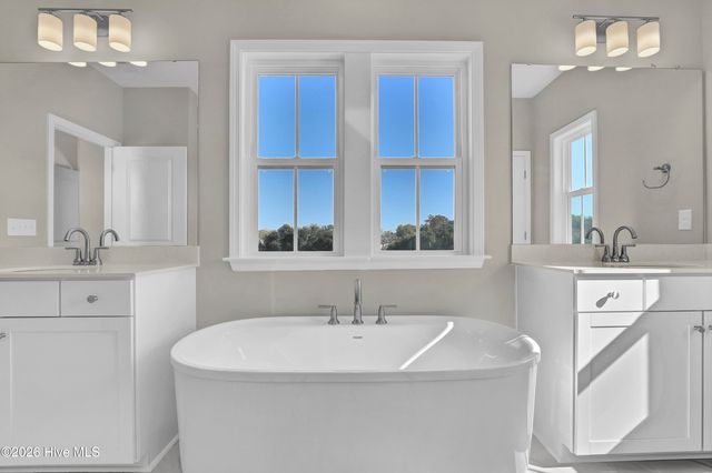99 Lookout Point, Hampstead, NC 28443