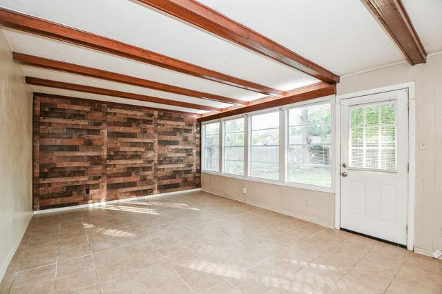 10910 Sagevale Lane, Houston, TX 77089