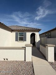 2414 W LA SALLE Street, Phoenix, AZ 85041