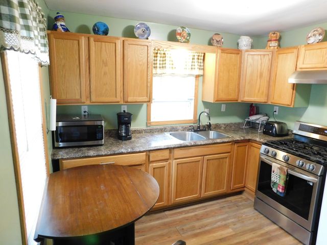 608 W Indiana Avenue, Chesterton, IN 46304