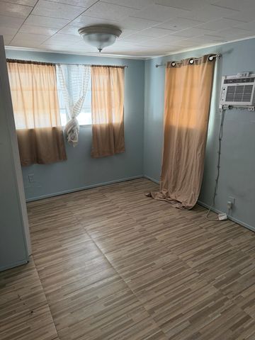 820 SW 1st Place, Hallandale Beach, FL 33009