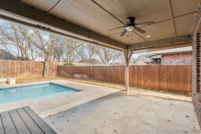3726 S Fir Boulevard, Broken Arrow, OK 74011