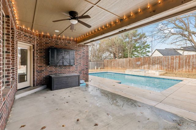 3726 S Fir Boulevard, Broken Arrow, OK 74011